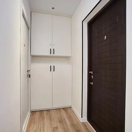 アパート City Rooms Apartments